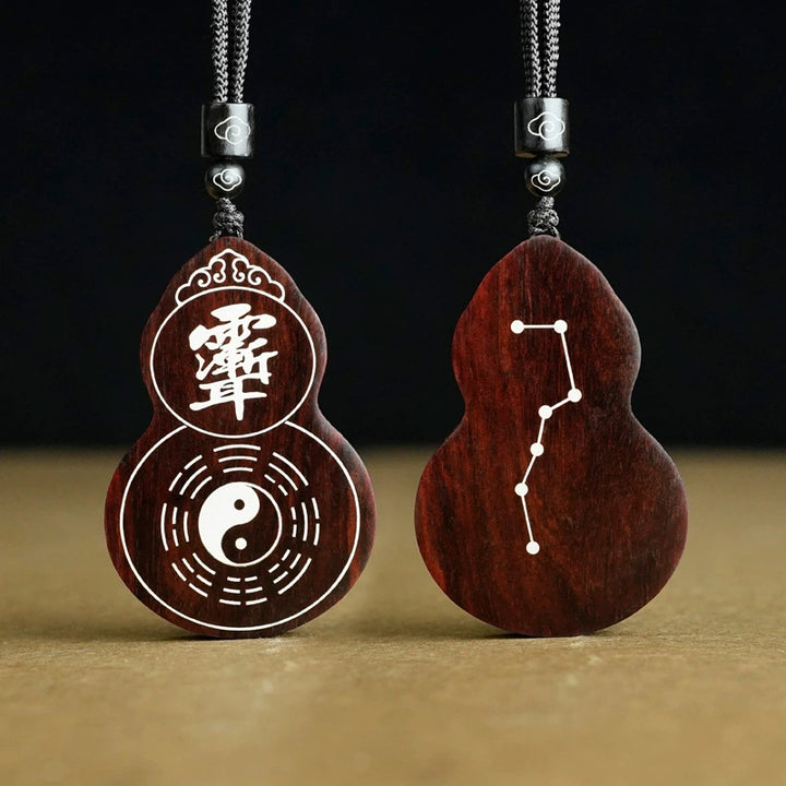 taoist-talisman-wooden-gourd-protection-and-blessing-pendant-necklace-daozeno-01