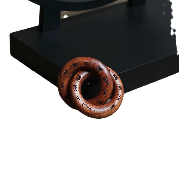 thunderstruck-wood-qiankun-ring-yin-yang-pendant-necklace-daozeno